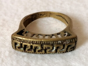 RING BRASS WOMEN GIRL OLD ANTIQUE DECO ART VINTAGE JEWELRY FASHION ENGAGEMENT TR