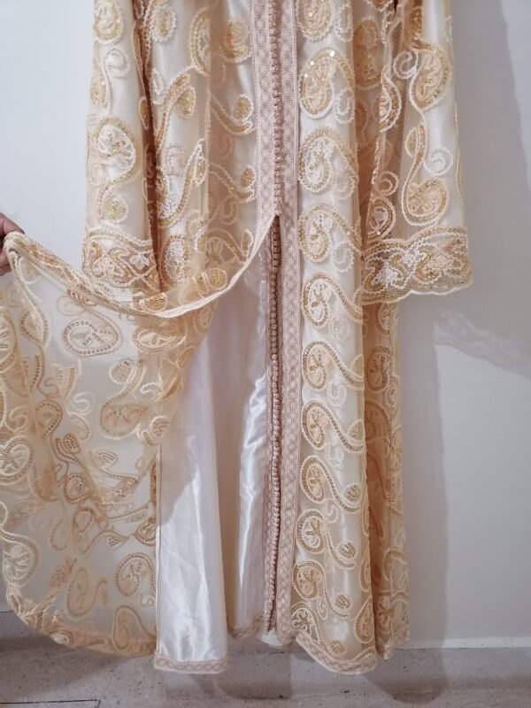 Traditional Moroccan Kaftan - Image 8