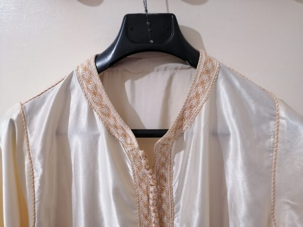 Traditional Moroccan Kaftan - Image 10