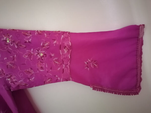 Traditional Moroccan Kaftan - Image 5