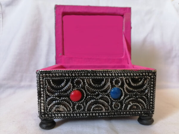 Traditional Cigarettes Box - Image 5