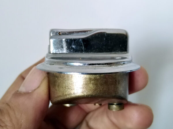 Vintage Cigarette Lighter Gas - Image 5