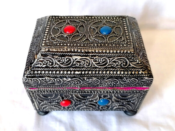 Traditional Cigarettes Box - Image 3