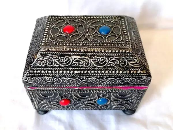 Traditional Cigarettes Box - Image 3