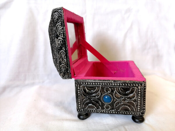 Traditional Wooden Jewelry Box - Image 2