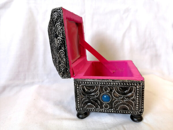 Traditional Cigarettes Box - Image 6