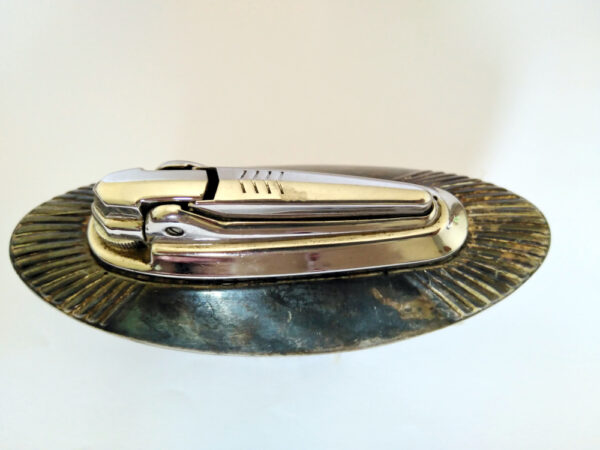 Vintage Cigarette Lighter Gas - Image 3