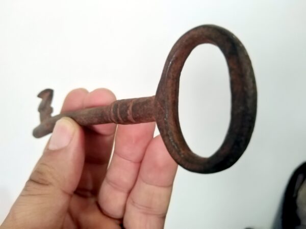 Antique Primitive Big Key - Image 2